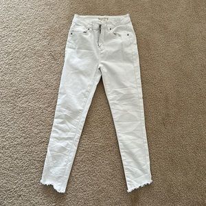 White Summery skinny jeans